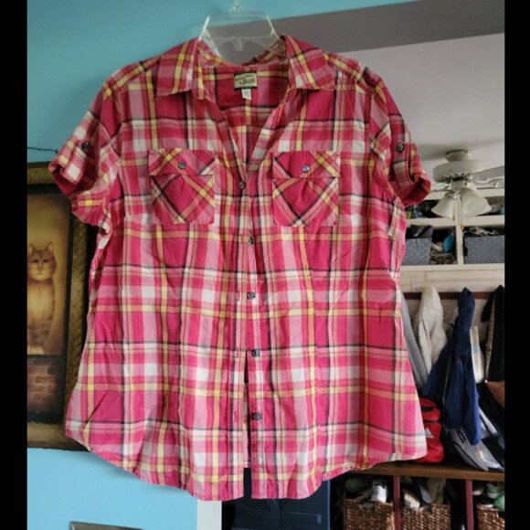 Tops - Womens size XL plaid button down shirt.